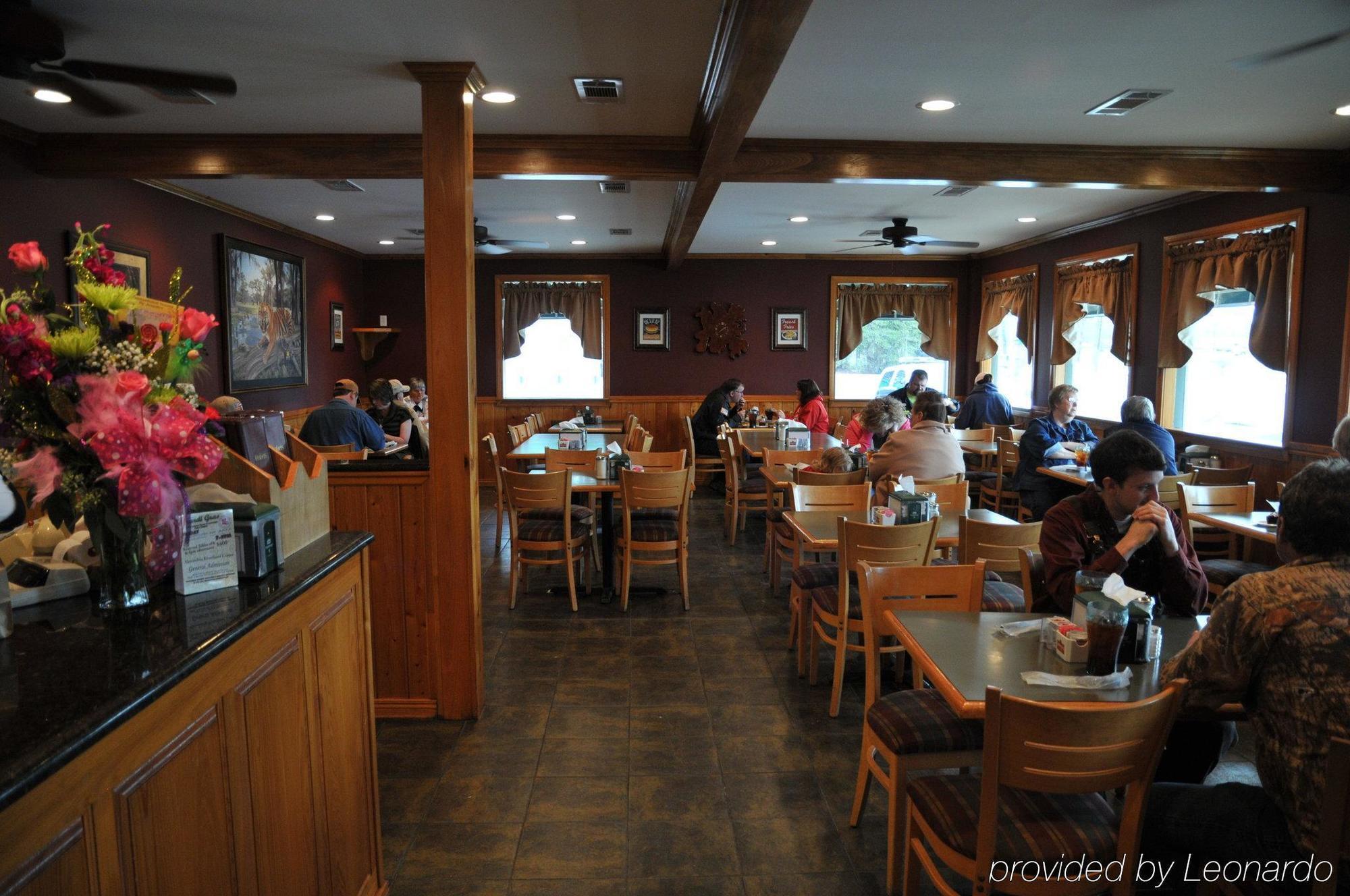 The Winnfield Lodge レストラン 写真